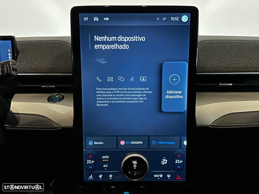 Ford Mustang Mach-E 75.7 kWh Premium AWD - 23