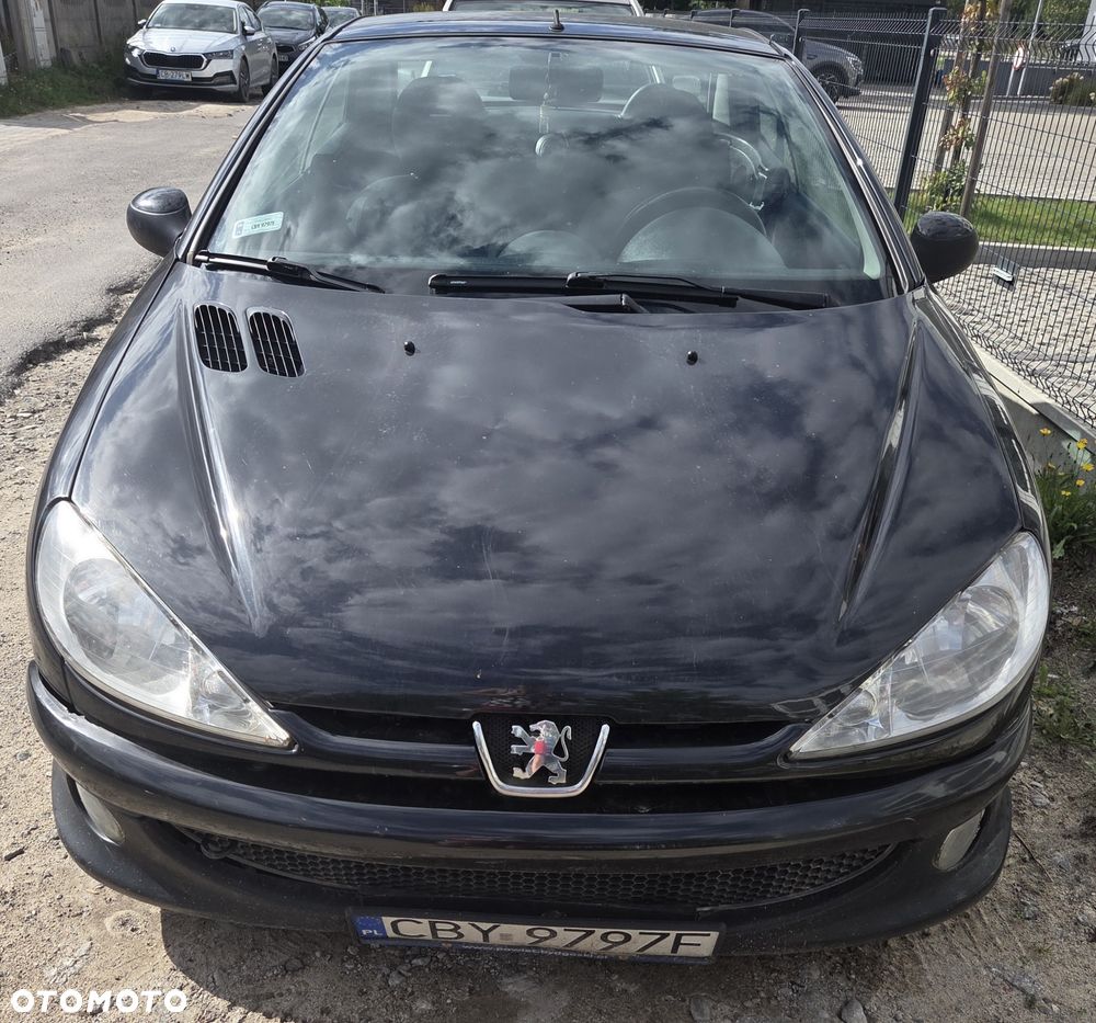 Peugeot 206 CC - 1