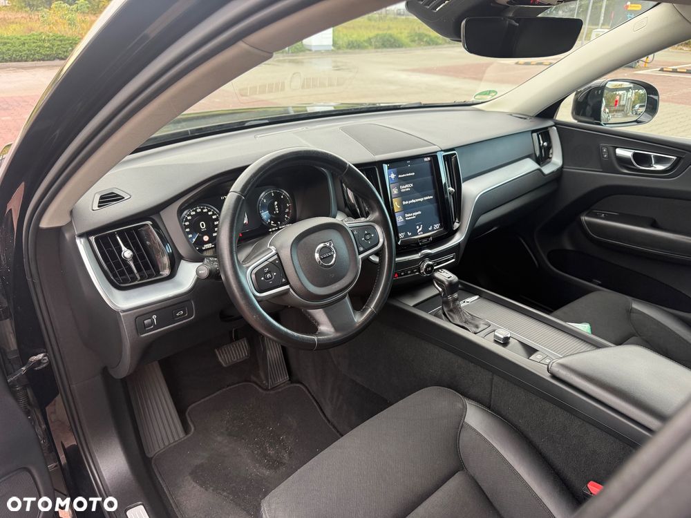 Volvo XC 60 D4 AWD Geartronic Momentum - 30