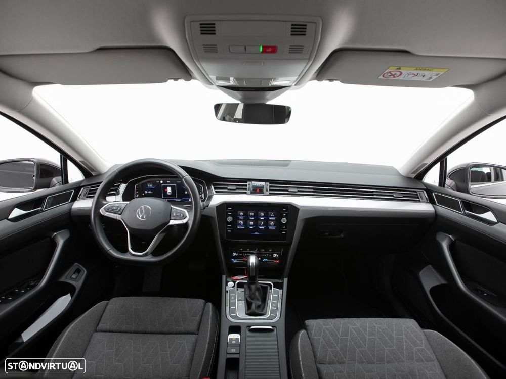 VW Passat Variant 2.0 TDI Business DSG - 6