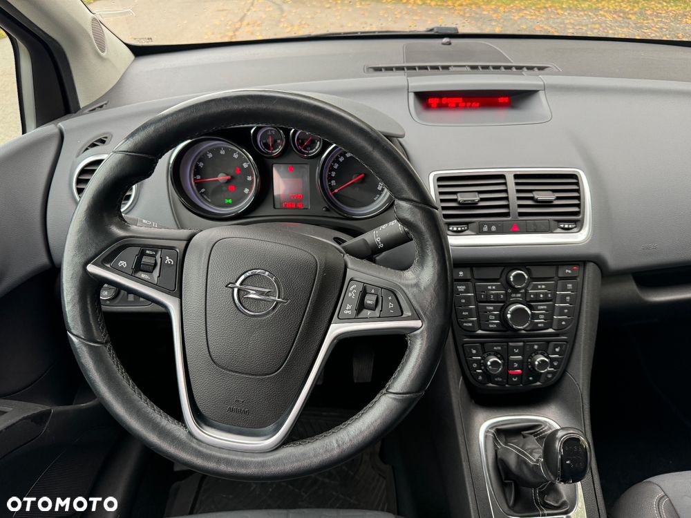 Opel Meriva 1.4 T Cosmo - 27