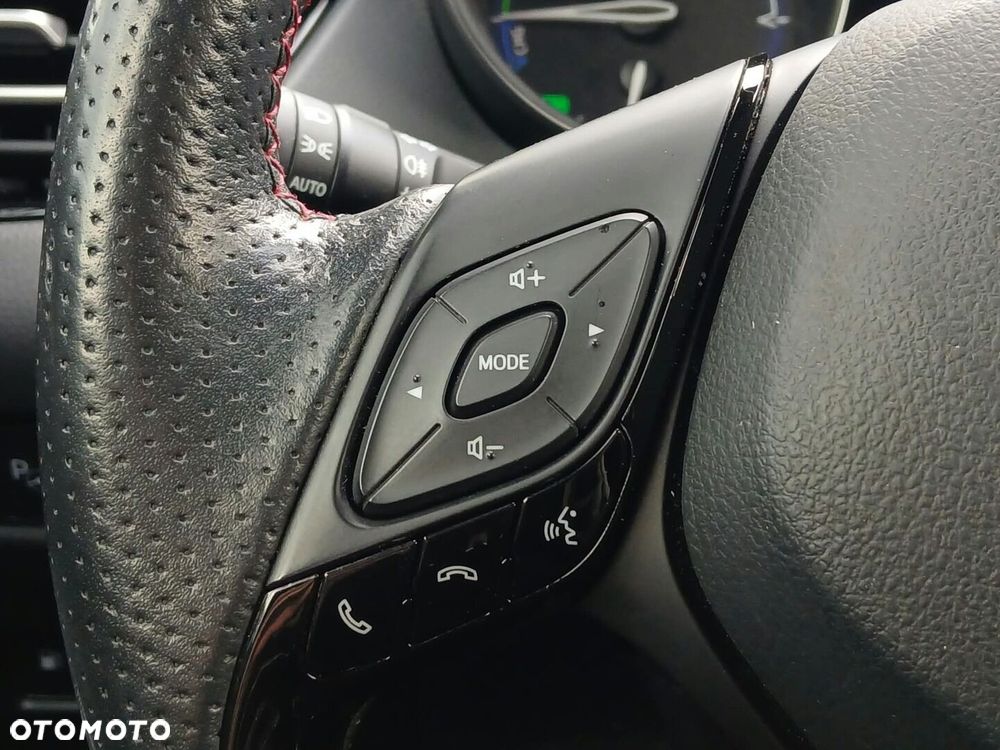 Toyota C-HR 1.8 Hybrid GPF GR Sport - 25