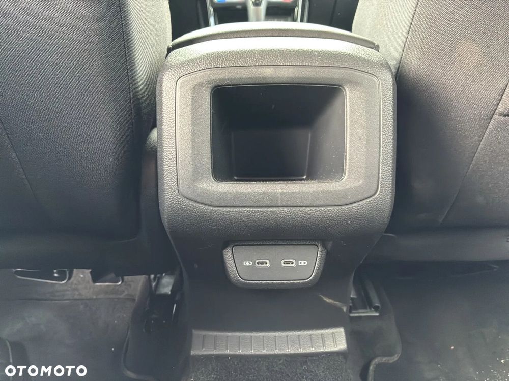 Volkswagen T-Cross - 24