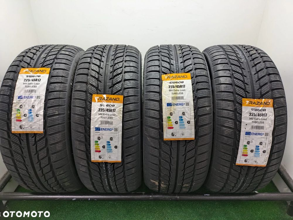 225 45 17 94V Trazano Snowmaster SW608 - 1