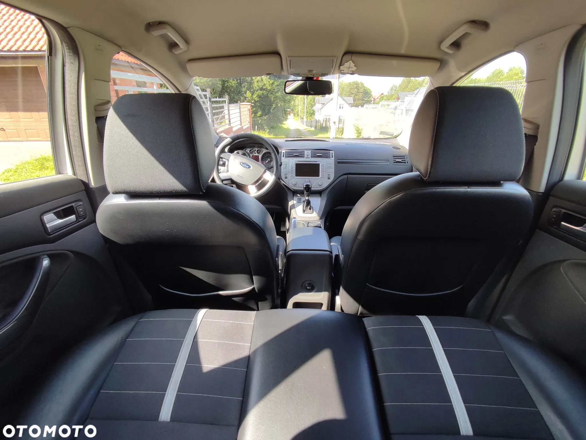Ford Kuga 2.0 TDCi 4x4 Titanium - 12