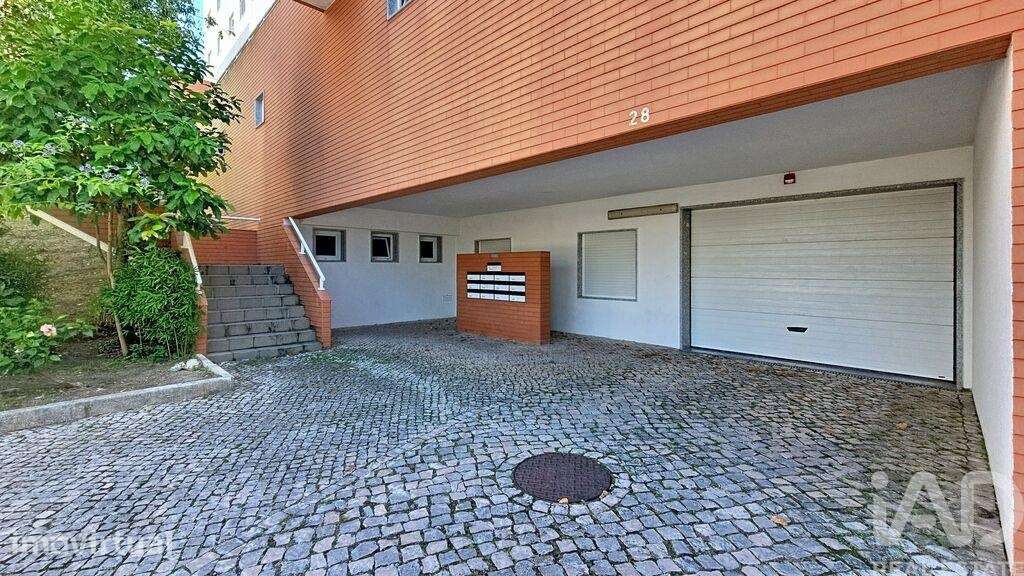 Apartamento T2 em Venteira de 87,00 m2 - Grande imagem: 2/29