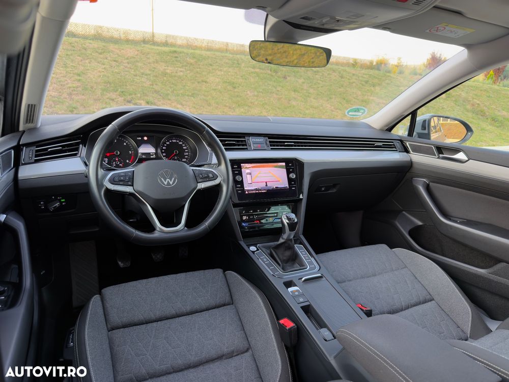 Volkswagen Passat 2.0 TDI SCR Business - 15