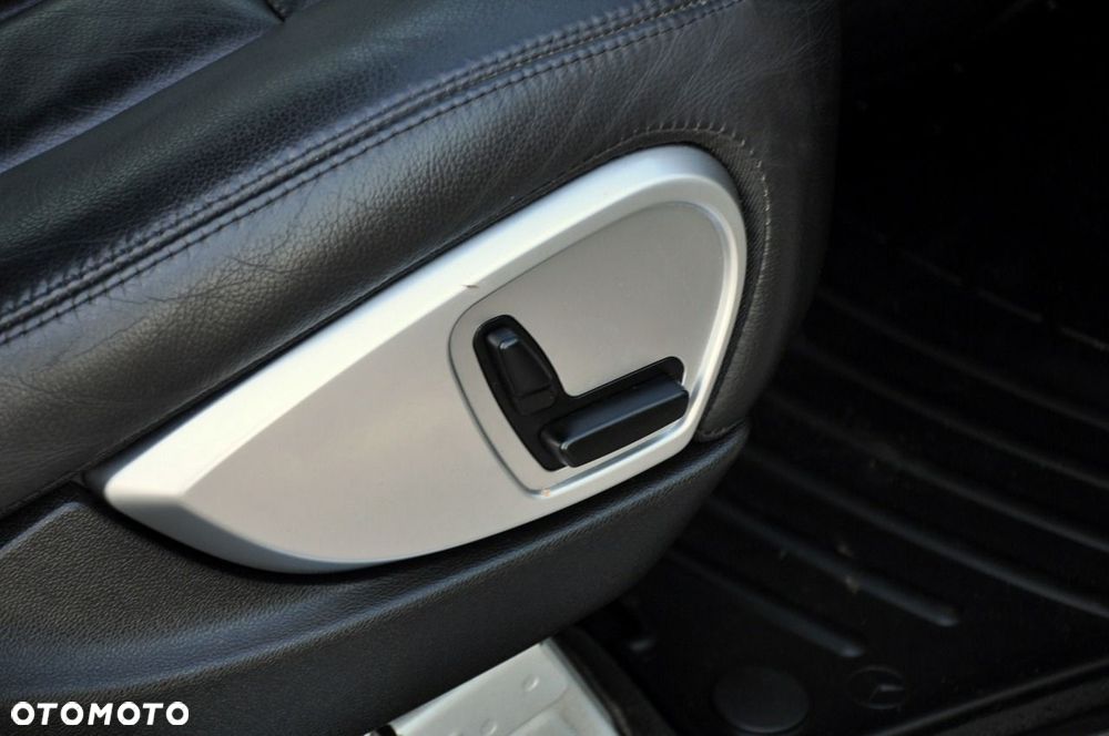 Mercedes-Benz ML - 19