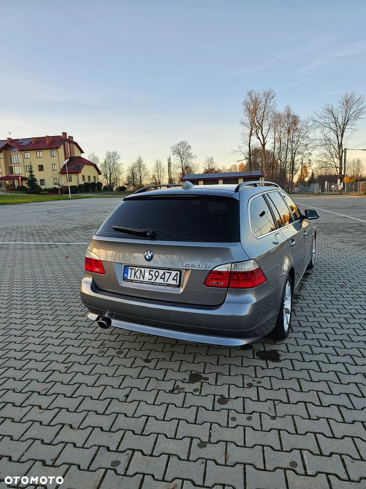 BMW Seria 5 520d Touring Edition Lifestyle - 7