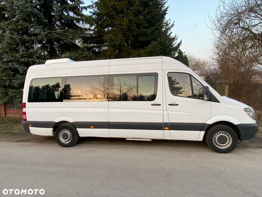 Mercedes-Benz SPRINTER - 4