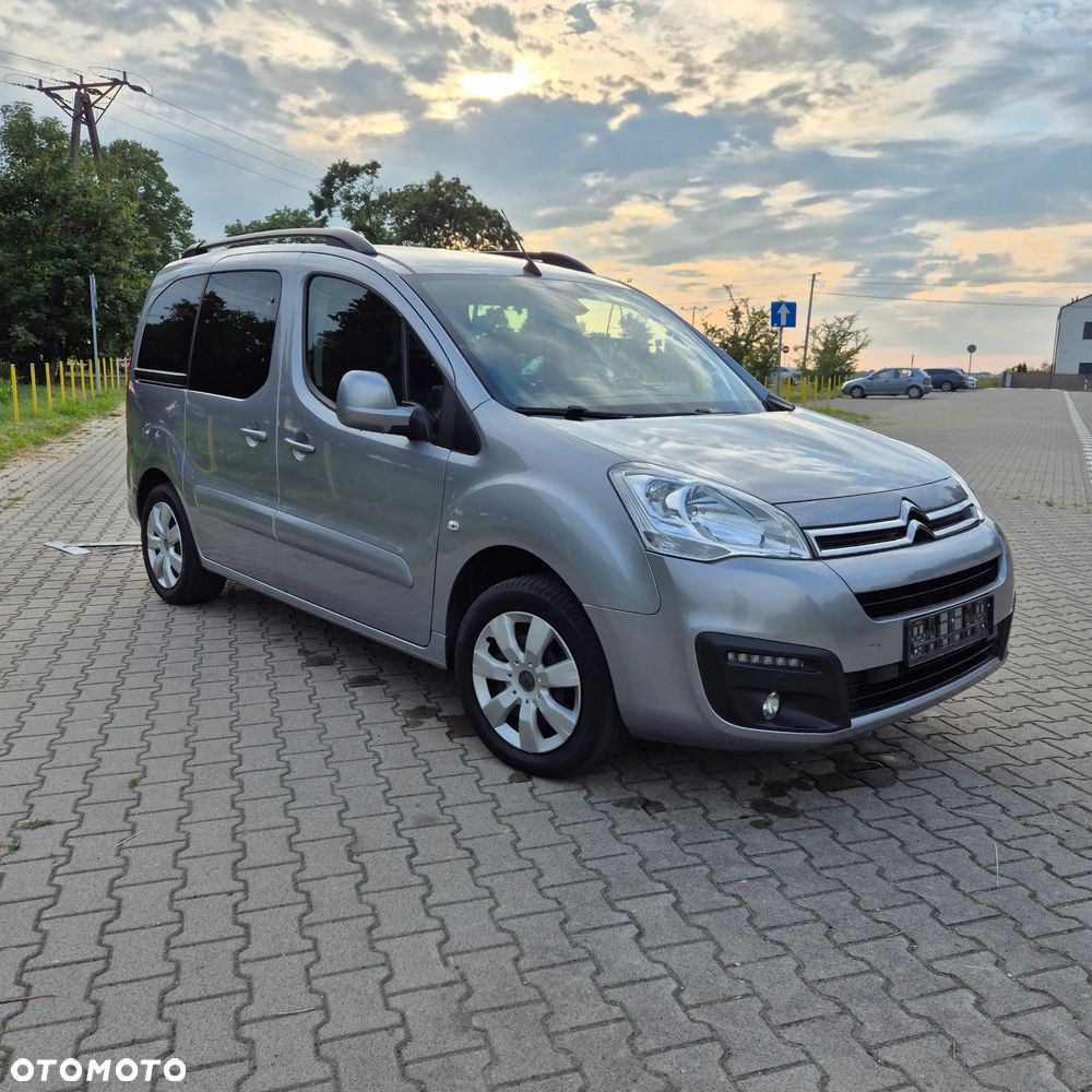 Citroën Berlingo Multispace PureTech 110 SELECTION - 9
