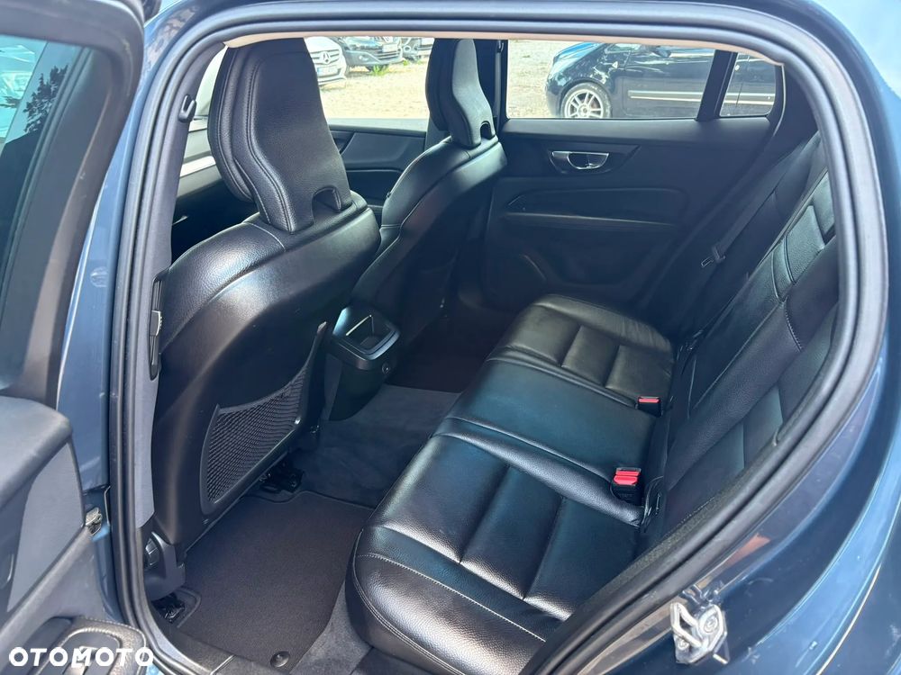 Volvo V60 B3 B Geartronic Momentum - 15