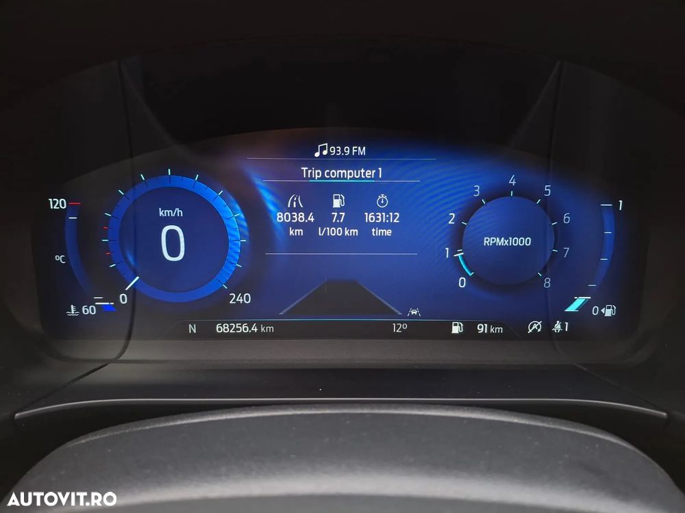 Ford Kuga 1.5 EcoBoost FWD ST Line - 10