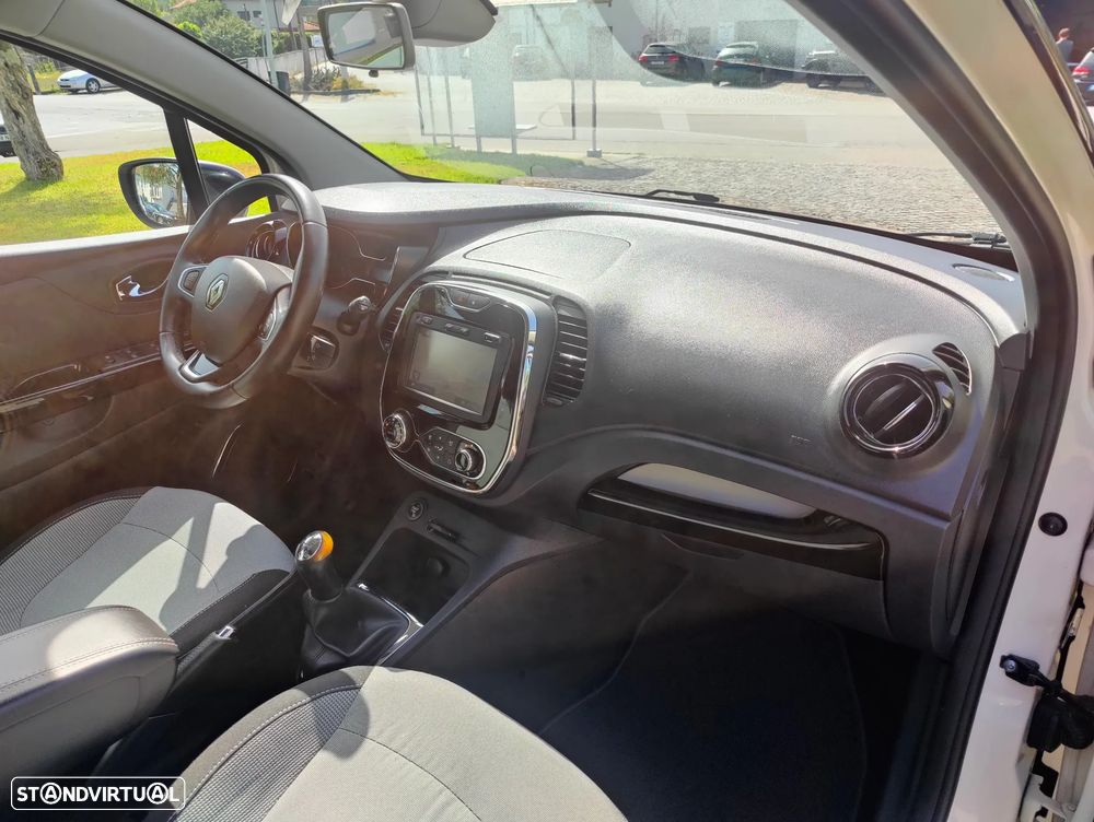Renault Captur 0.9 TCE Exclusive - 10