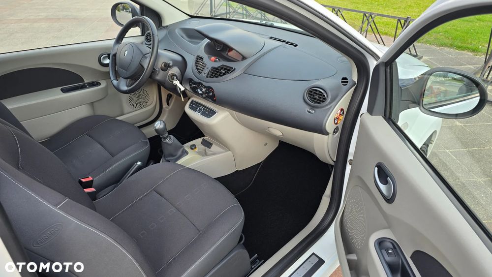 Renault Twingo - 10