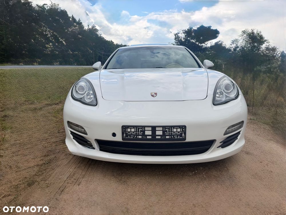 Porsche Panamera 4 PDK - 8