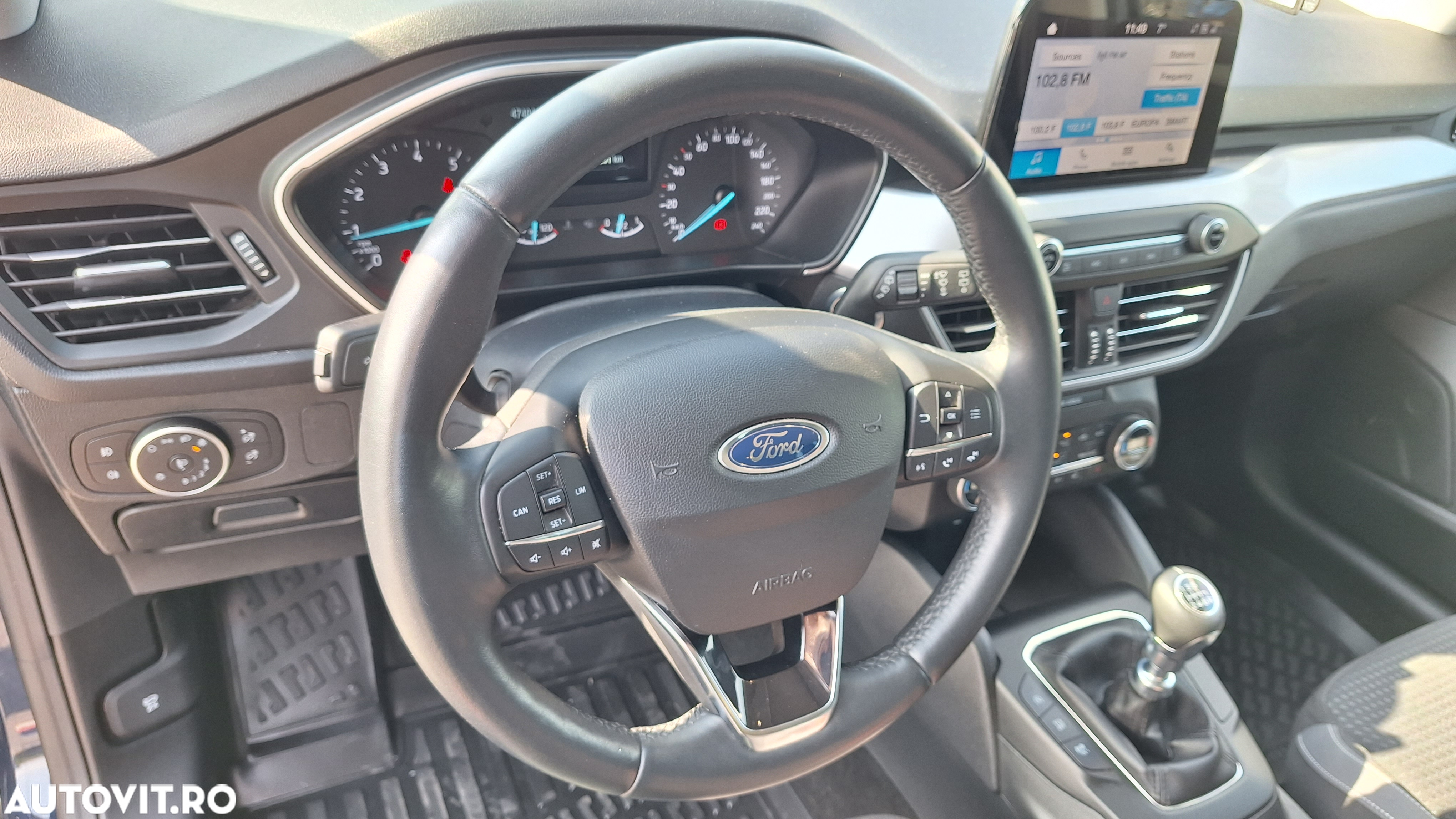Ford Focus 1.0 EcoBoost Trend Edition - 13