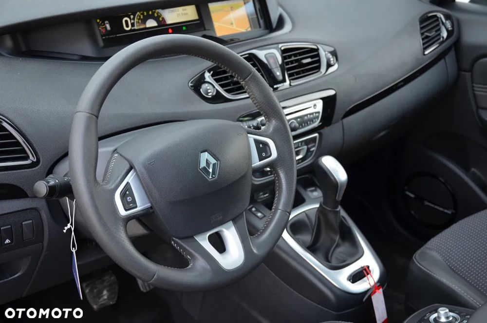 Renault Scenic 2.0 16V 140 CVT Bose Edition - 21