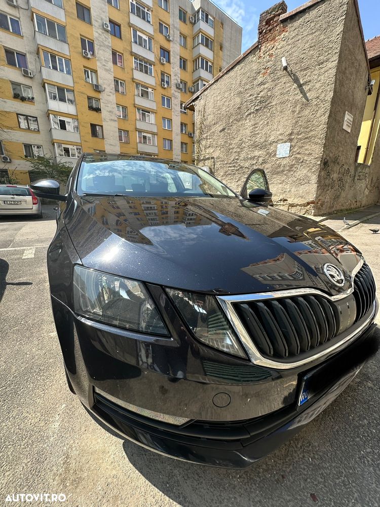 Skoda Octavia 2.0 TDI DSG Style - 7