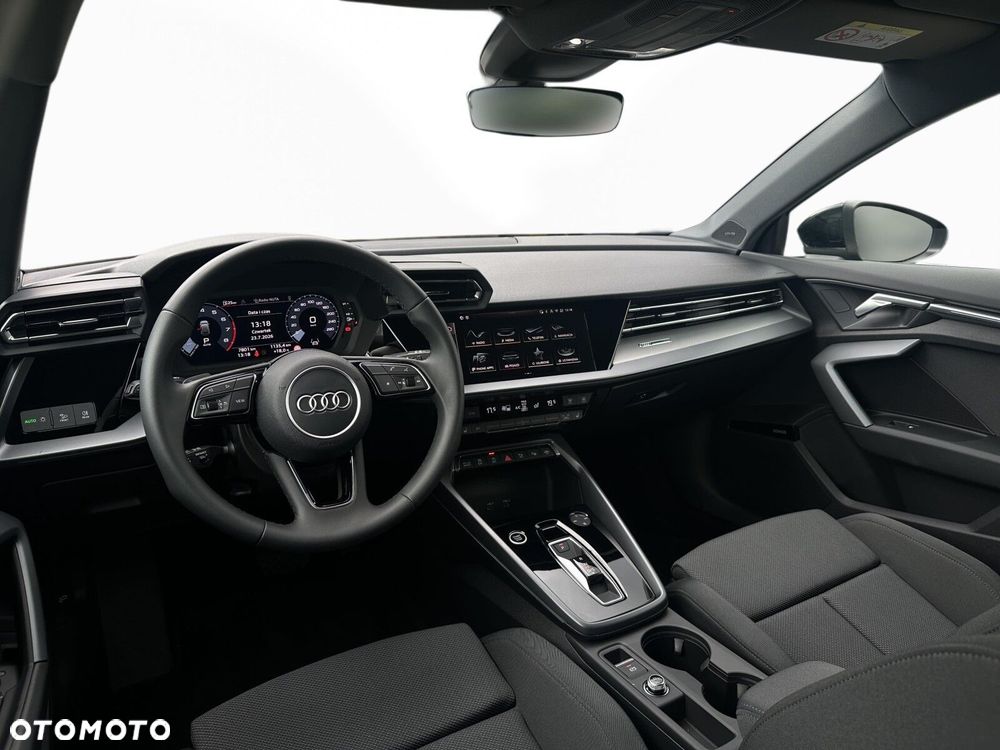 Audi A3 Allstreet - 11