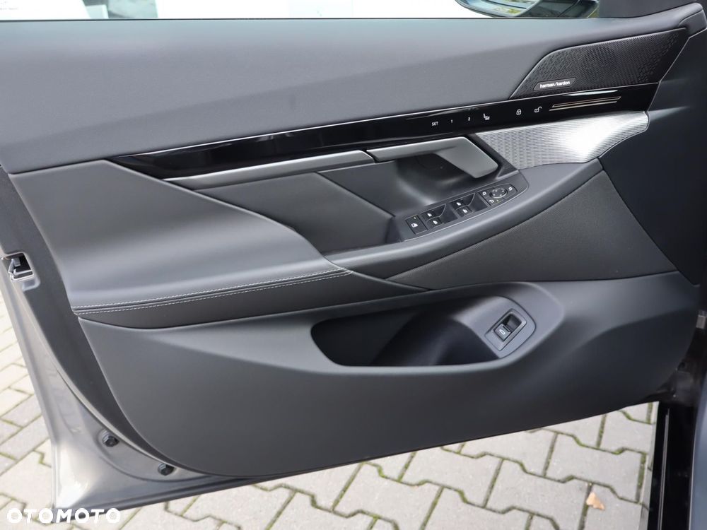 BMW Seria 5 - 17