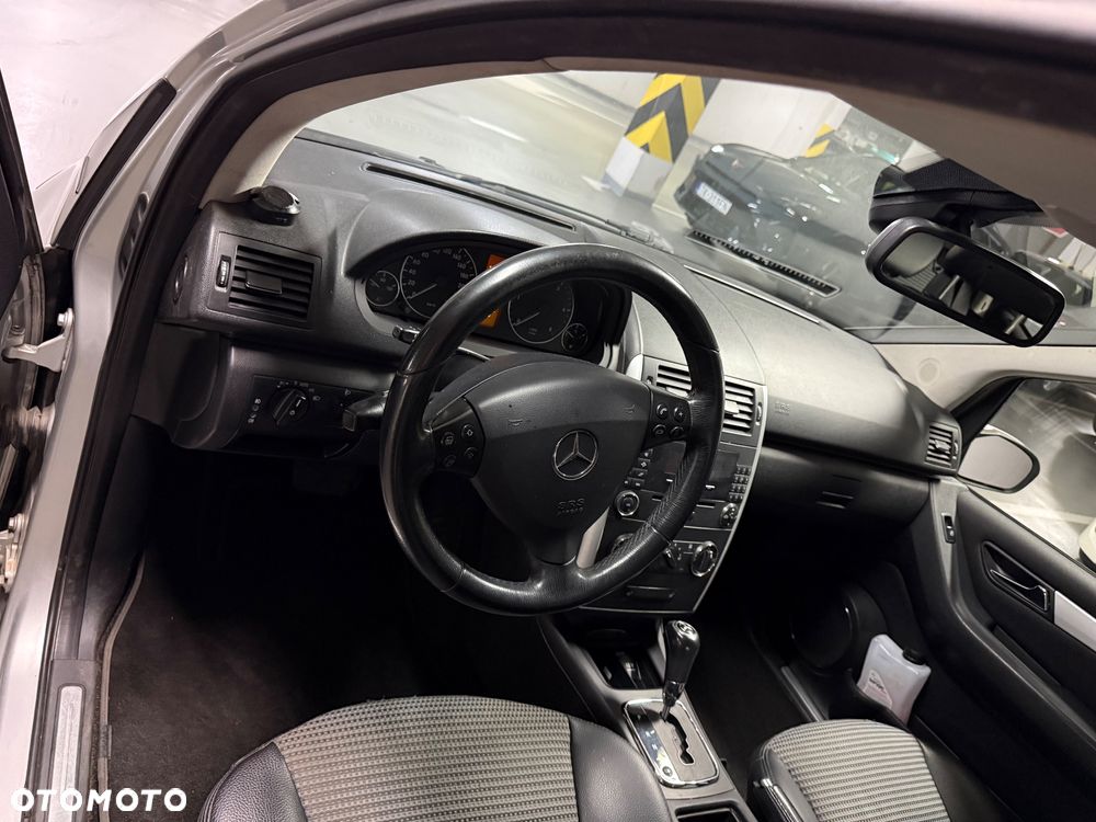 Mercedes-Benz Klasa A 180 CDI Autotronic Avantgarde Edition 10 - 19