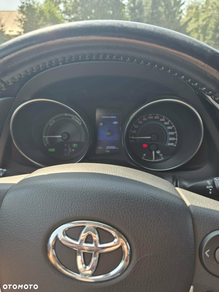 Toyota Auris Hybrid 135 Prestige - 18