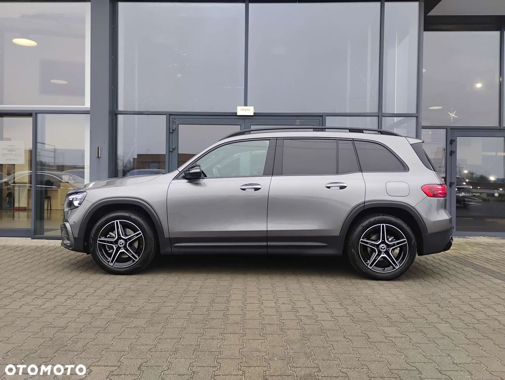Mercedes-Benz GLB 200 mHEV AMG Line 7G-DCT - 8