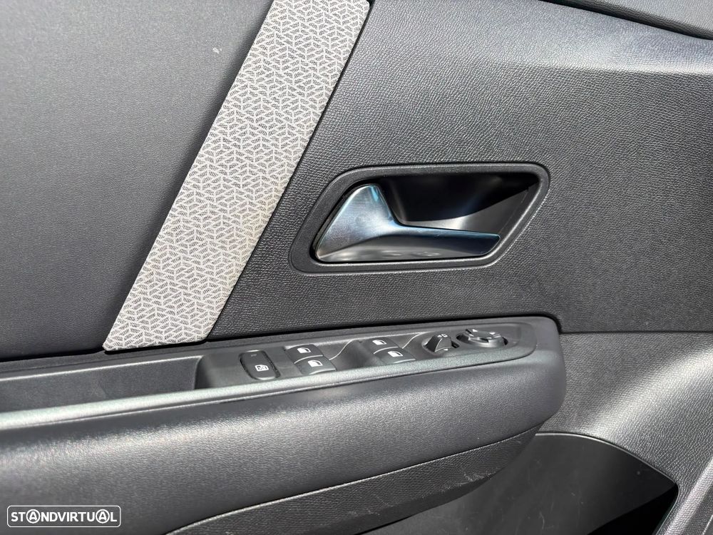 Citroën C4 1.5 BlueHDi Shine Pack EAT8 - 41