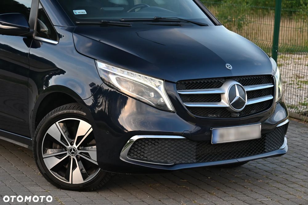 Mercedes-Benz Klasa V 300 d 4-Matic Avantgarde 9G-Tronic (d³ugi) - 6