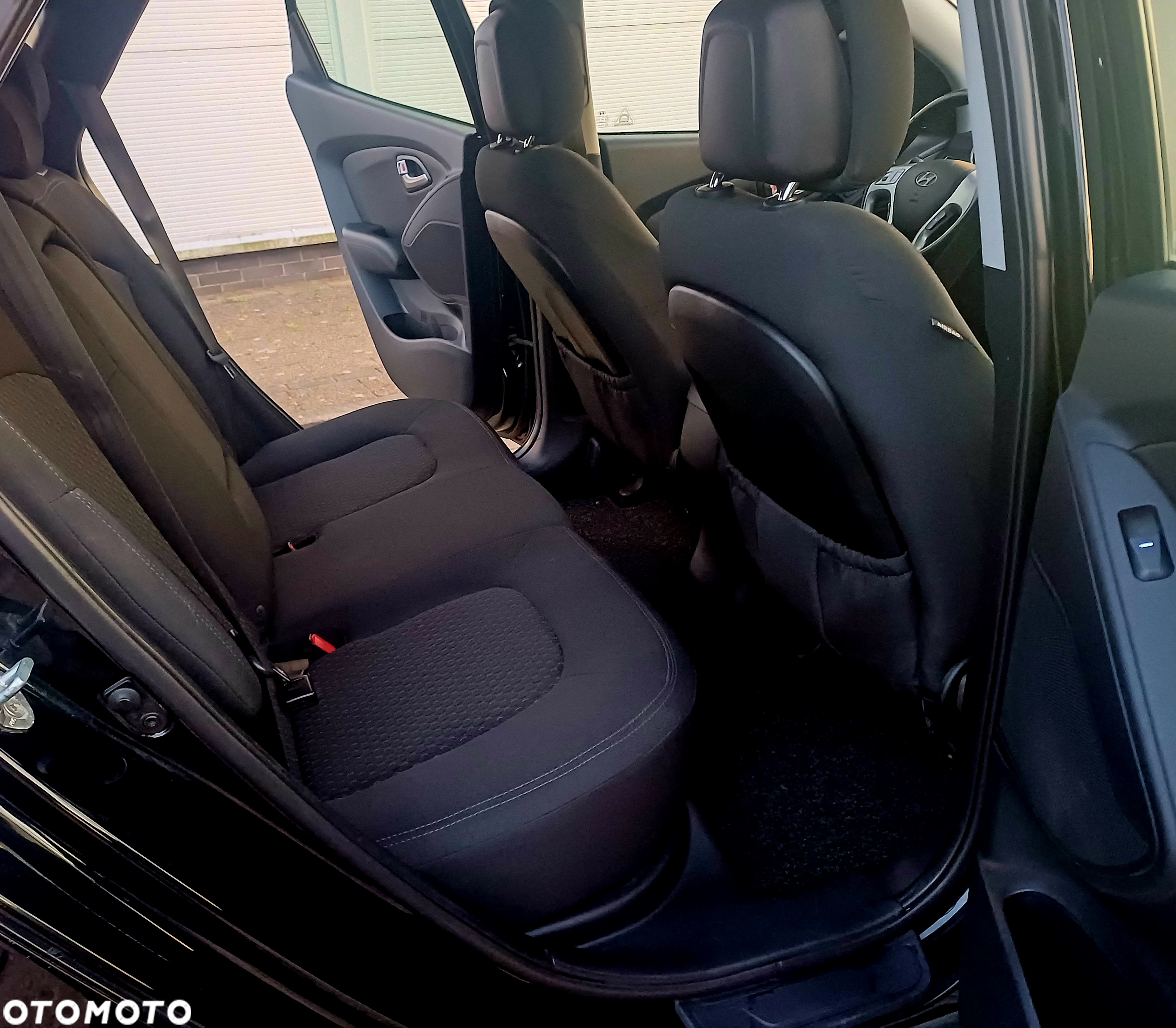 Hyundai ix35 1.6 GDI Premium 2WD - 19