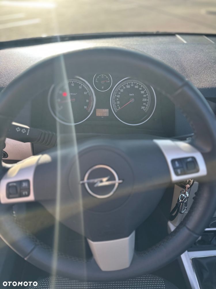 Opel Astra 1.6 Endless Summer - 6