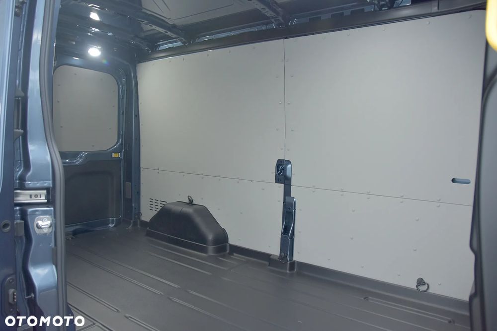 Ford Transit - 23