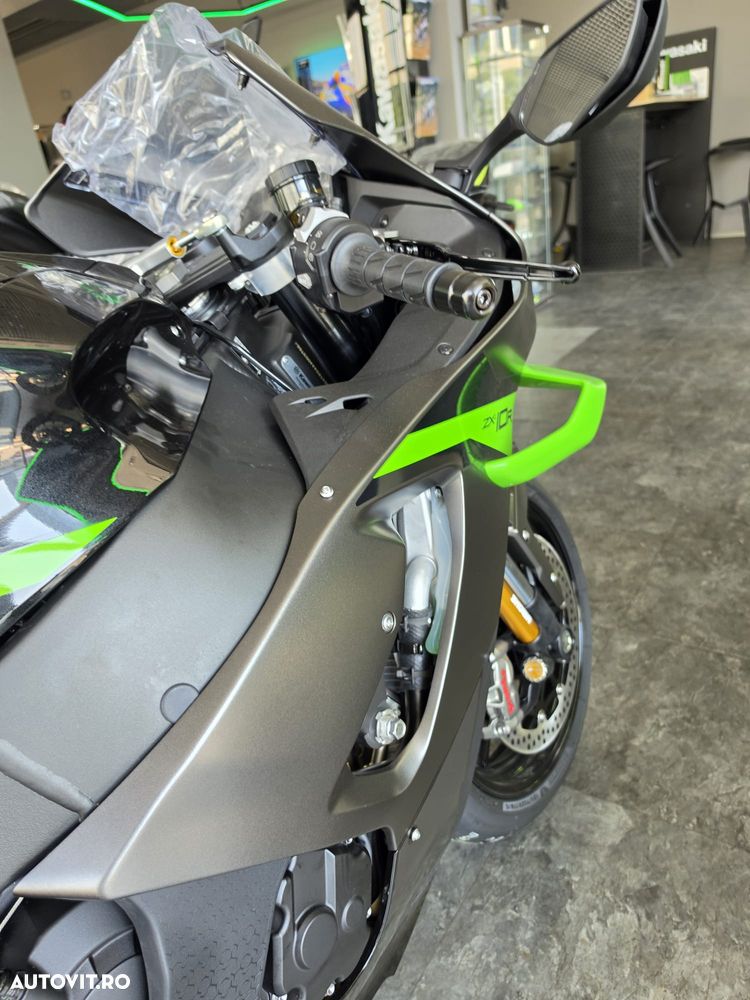Kawasaki Ninja ZX-10R - 6