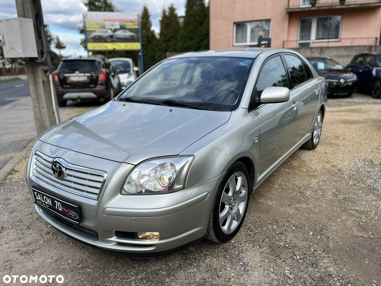 Toyota Avensis - 5
