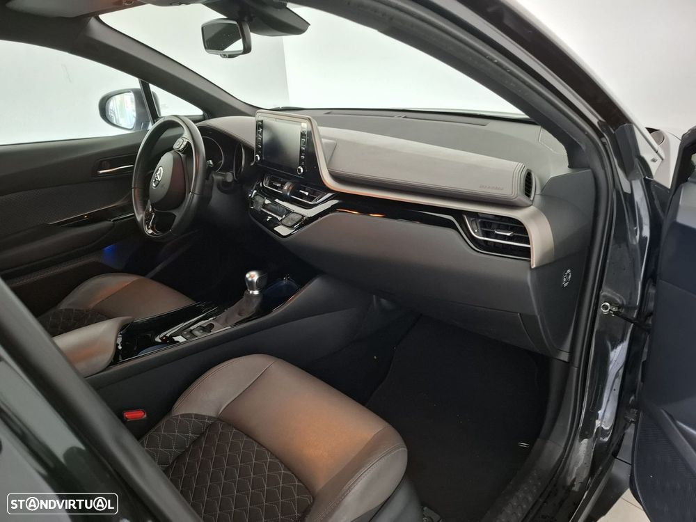 Toyota C-HR 1.8 Hybrid Exclusive - 4