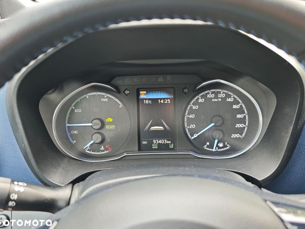 Toyota Yaris Hybrid 100 Selection Platinum - 21