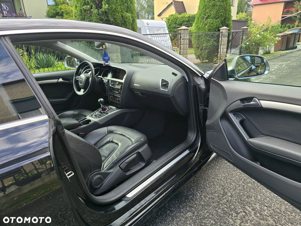 Audi A5 Coupé 3.0 TDI DPF quattro - 25