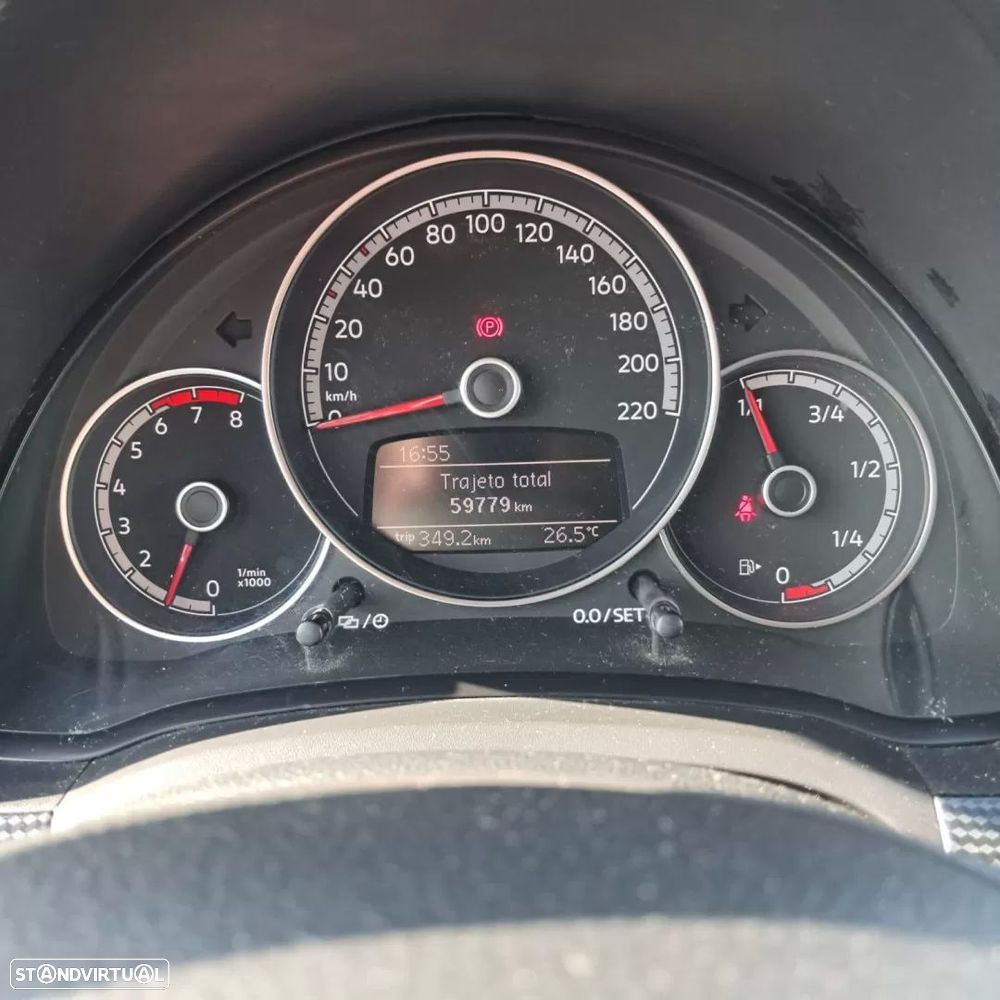 VW Up! 1.0 Move - 10