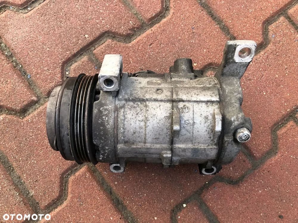 CADILLAC ESCALADE III 6,2 V8 2006-2014 SPRĘŻARKA KLIMATYZACJI KOMPRESOR - 4