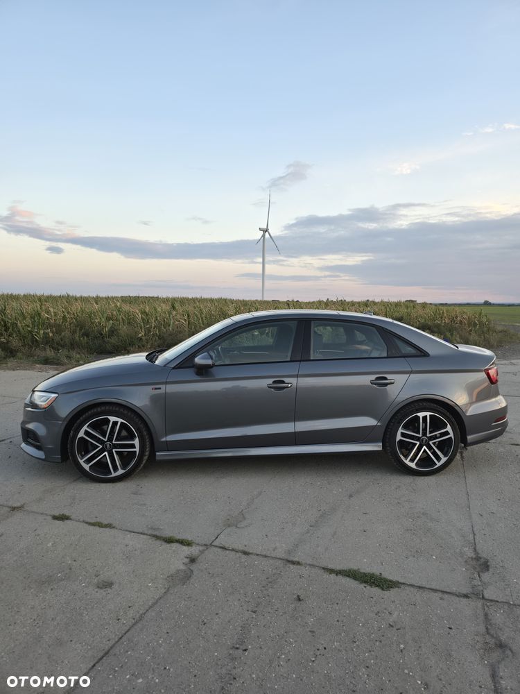 Audi A3 Limousine 2.0 TFSI quattro S tronic design - 2