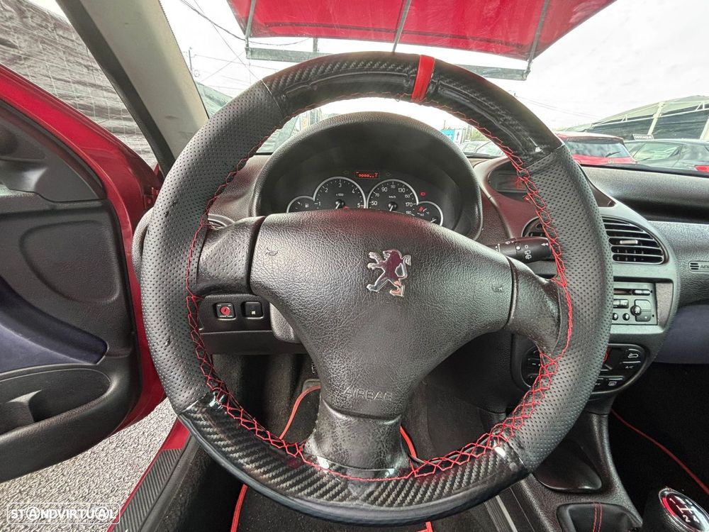 Peugeot 206 2.0 HDi XT - 10