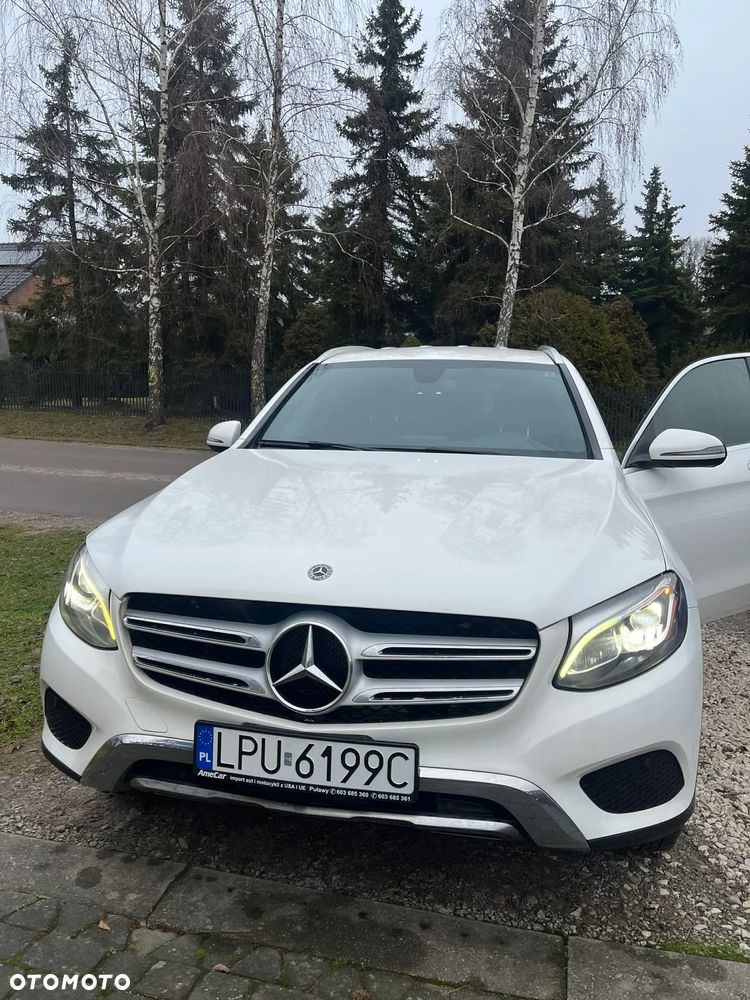 Mercedes-Benz GLC - 1