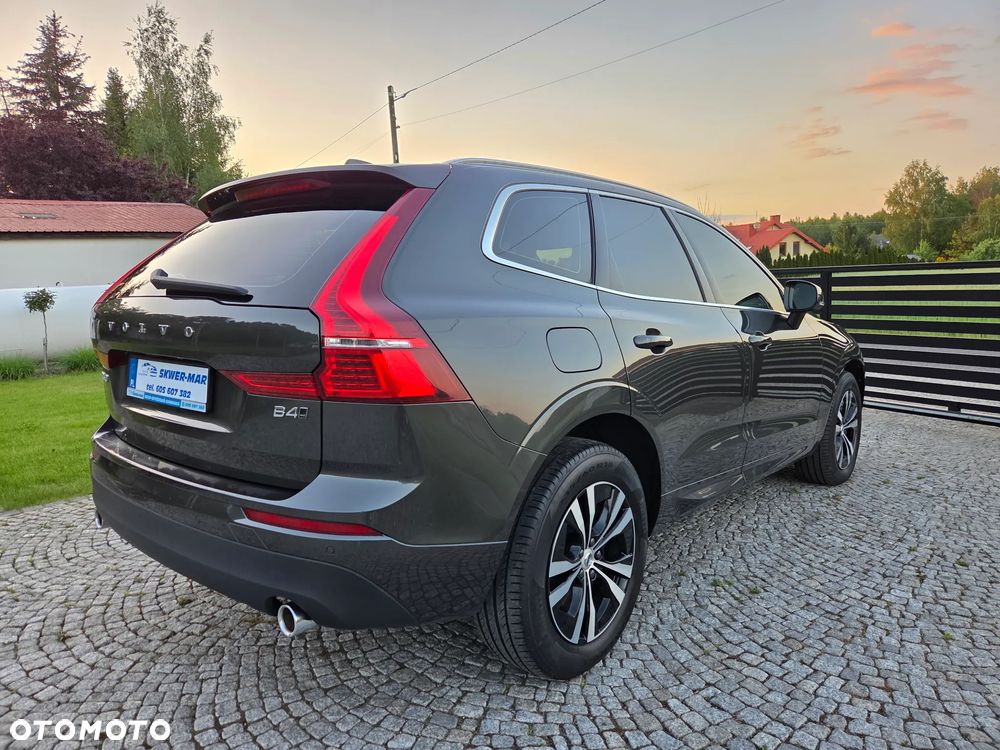 Volvo XC 60 B4 D AWD Momentum Pro - 6