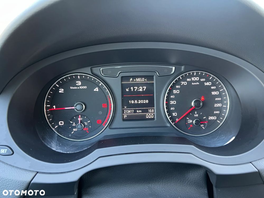 Audi Q3 2.0 TDI Quattro Design S tronic - 33