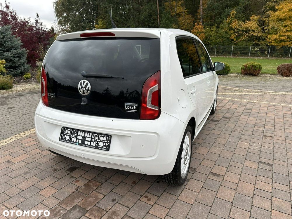 Volkswagen up! - 9