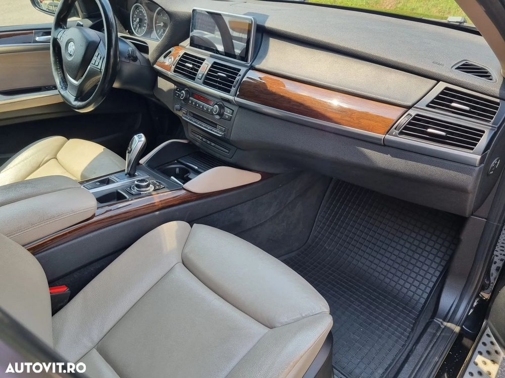 BMW X6 - 12