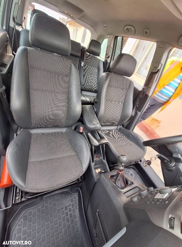 Opel Zafira - 7