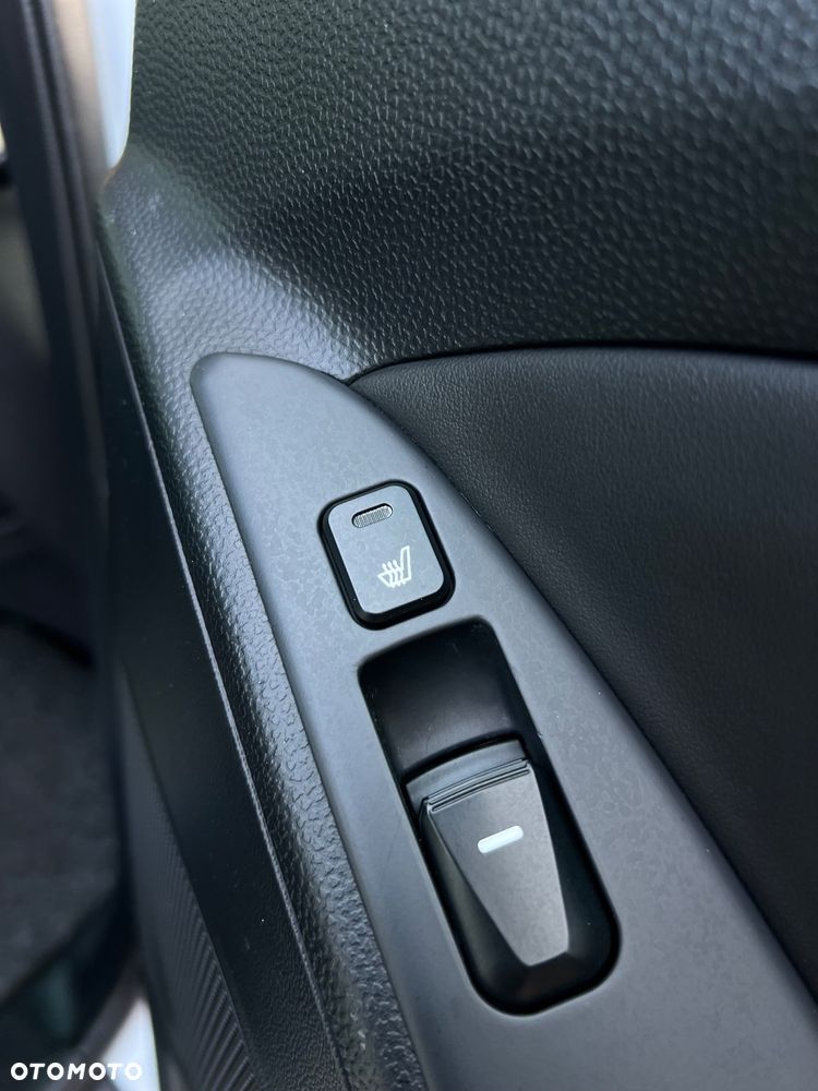 Hyundai ix35 2.0 4WD Premium - 17