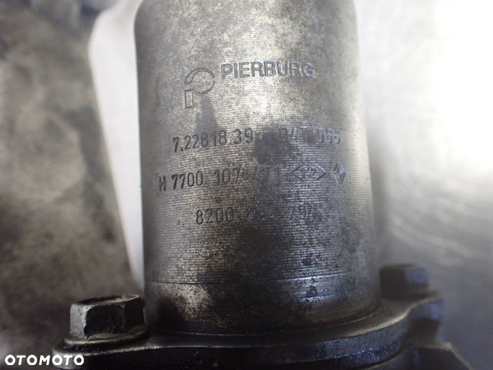 PRZEPUSTNICA Z PODSTAWĄ I EGR RENAULT LAGUNA 2.2 8200276591   -8200294794 - 11